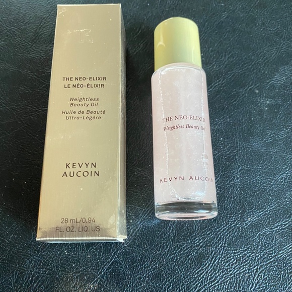NEW!!!  Kevyn Aucoin The Neo-Elixir Weightless Beauty Oil with carton - Picture 2 of 6